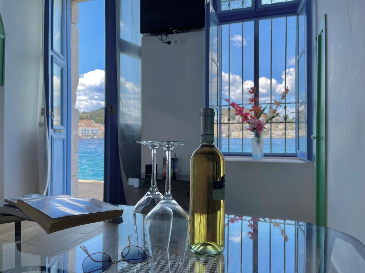 Ferienwohnung Seafront - Harbour View , Pitini 2 Symi Exterior foto